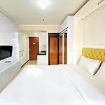 Best Location Studio Room At Gateway Pasteur Apartment By Travelio
